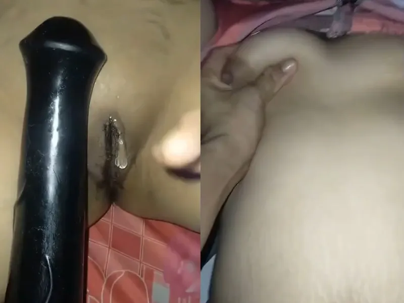 Ghệ xinh tươi vú ngon bướm múp móc lồn bằng sextoy cực sướng